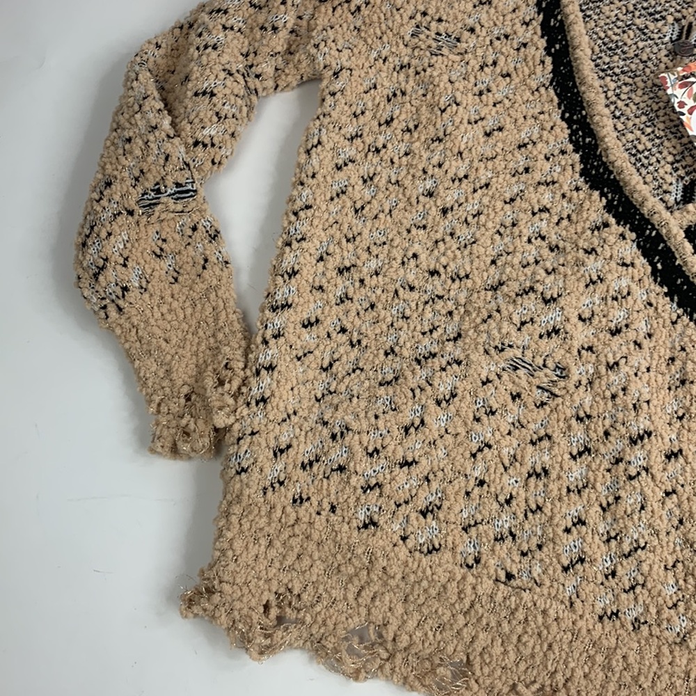Gimmicks By Buckle Knitted Sweater Sz Small Front cross over Tan Black NEW NWT - Picture 5 of 14